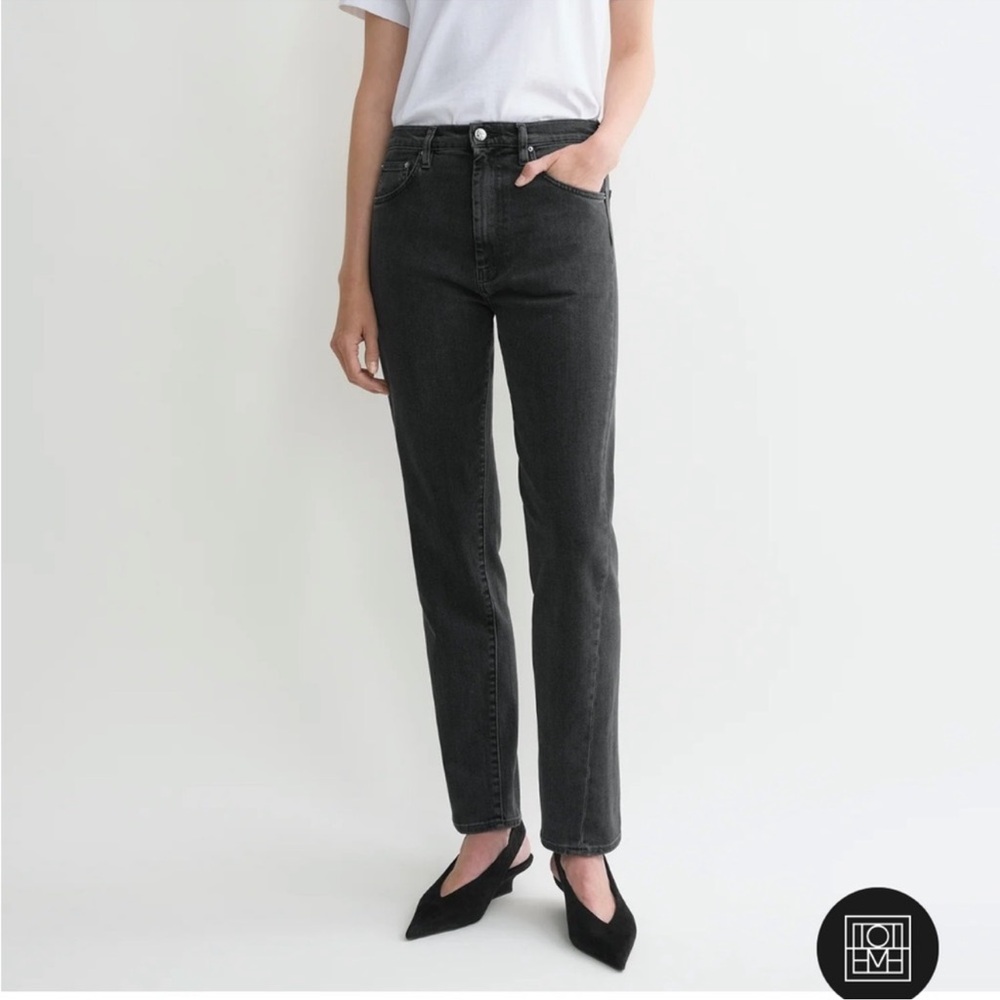 Toteme Women's black Straight Leg Jeans